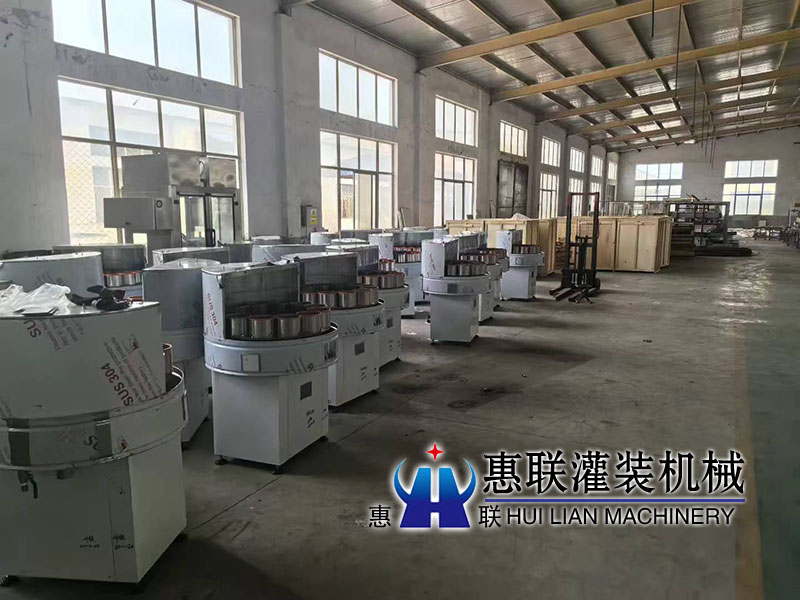 洗瓶機出口訂制生產中